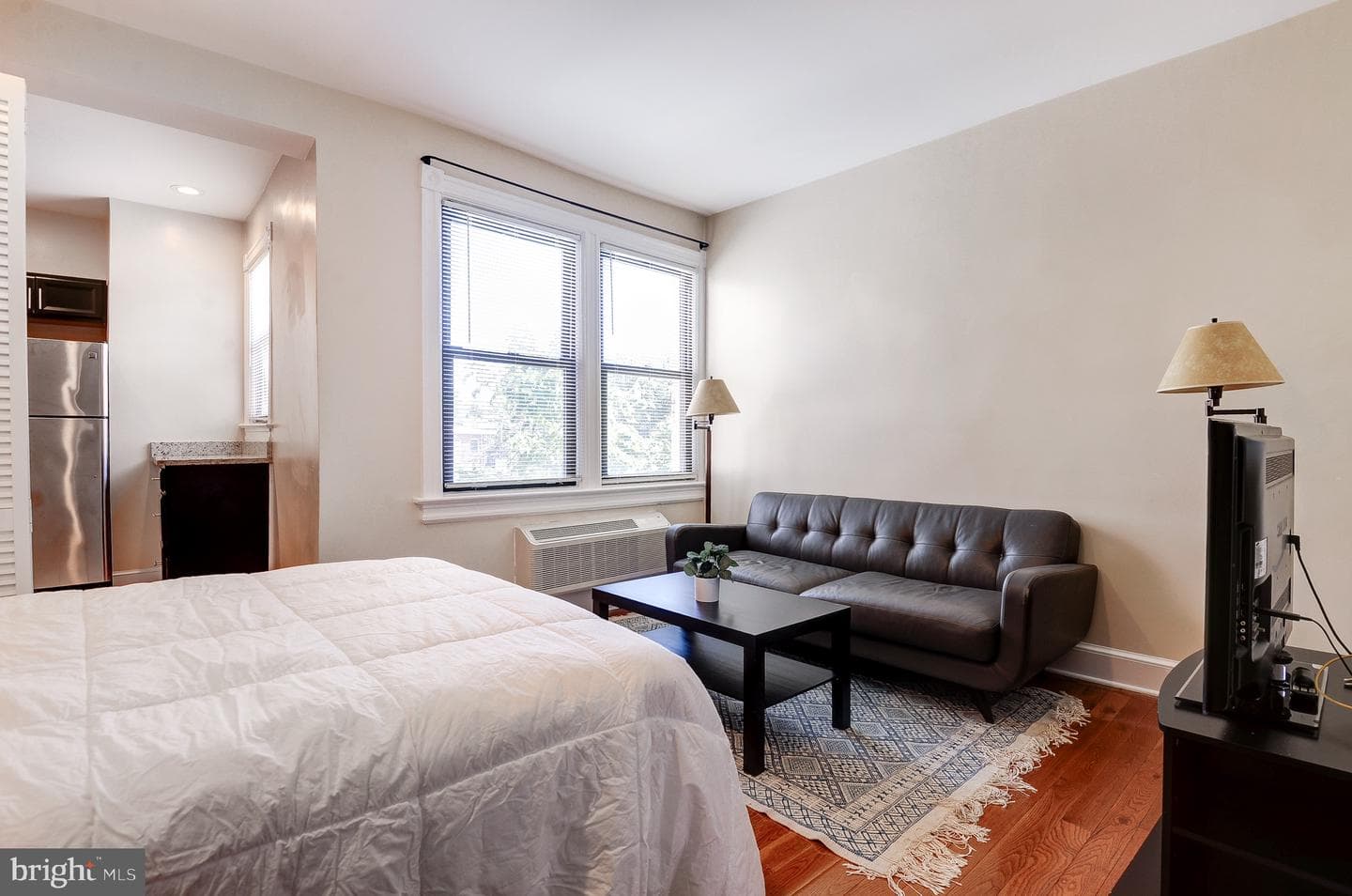 637 3rd Street NE #305 photo 11