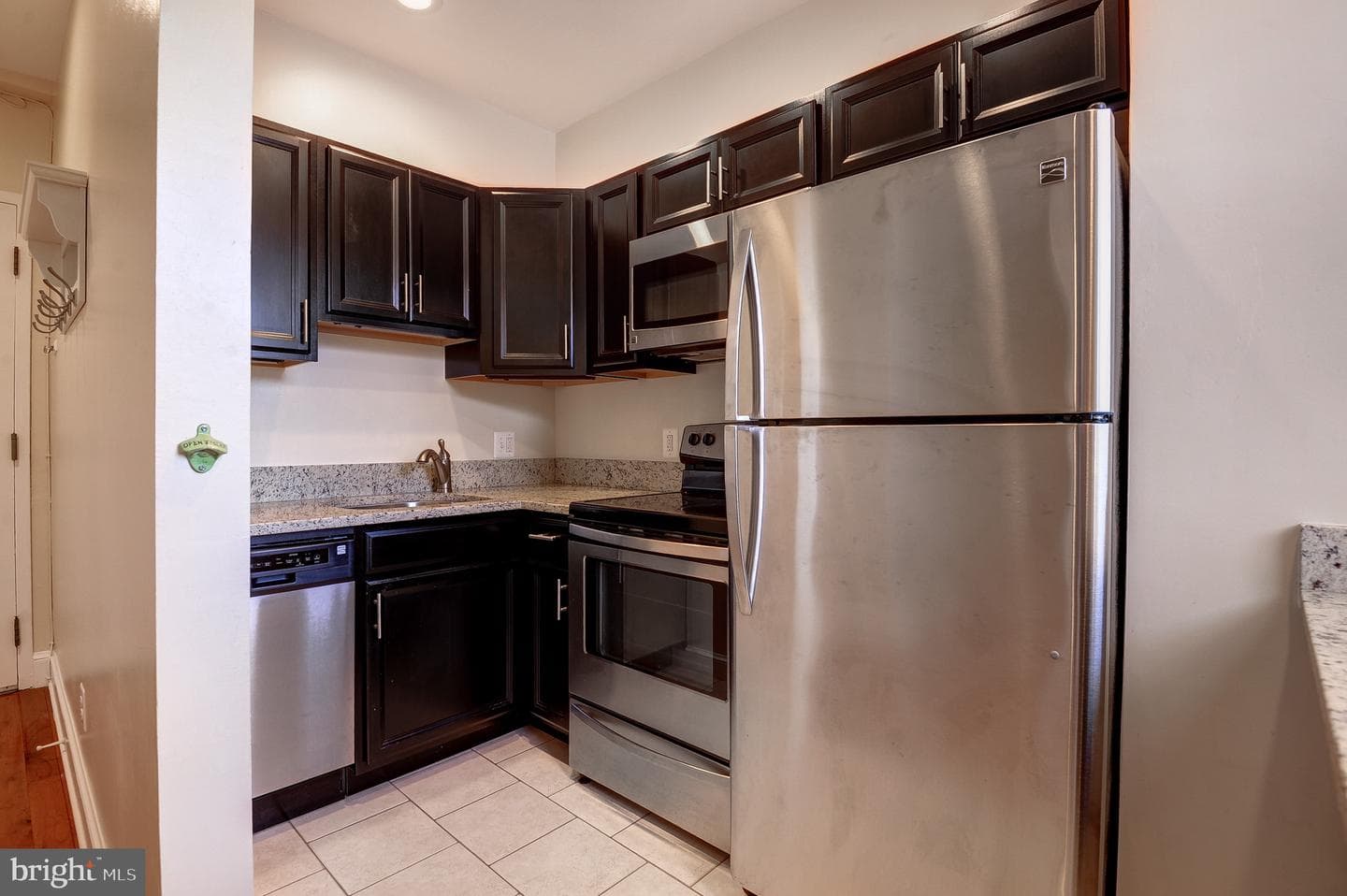 637 3rd Street NE #305 photo 4