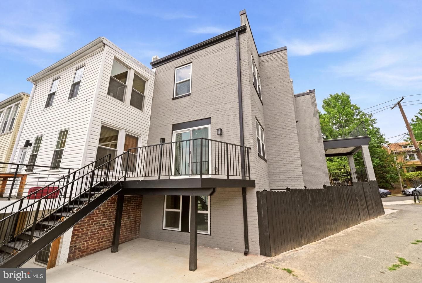 418 Allison Street NW photo 16
