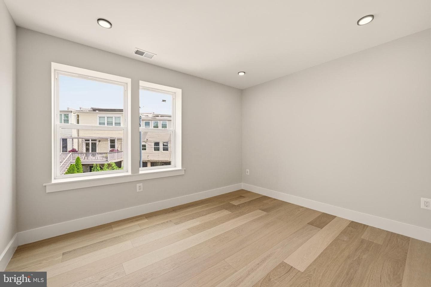 418 Allison Street NW photo 32
