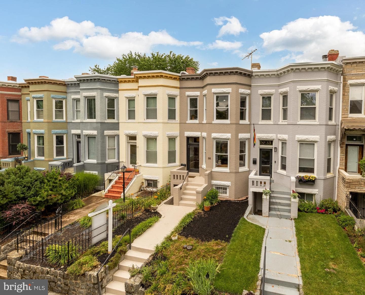 55 Adams Street NW photo 2