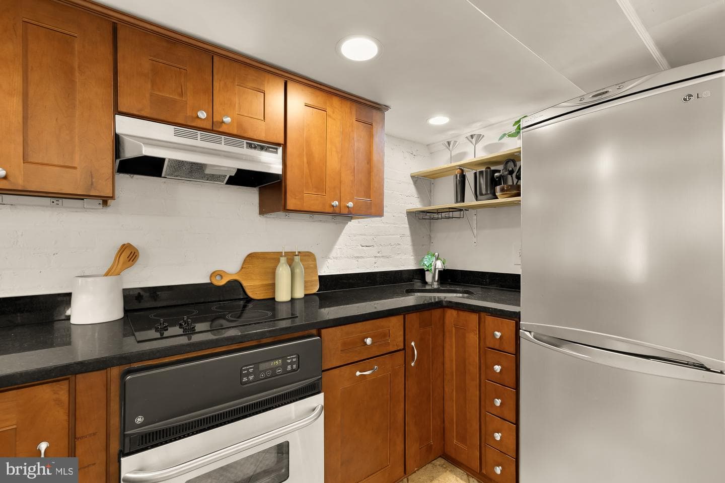 55 Adams Street NW photo 28