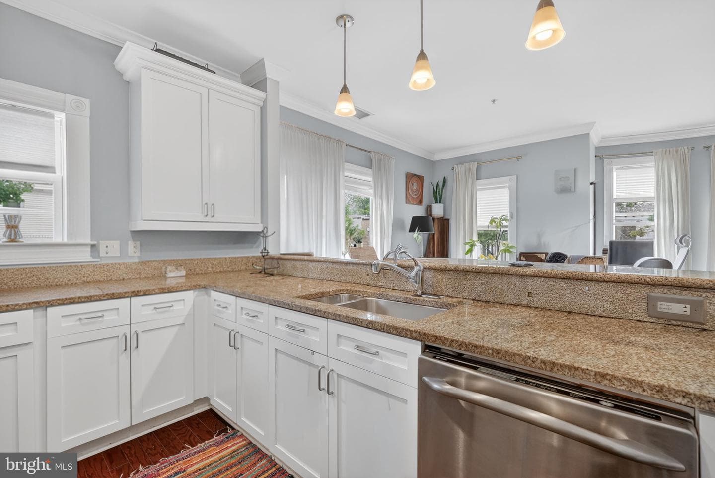 401 13th Street NE #311 photo 11