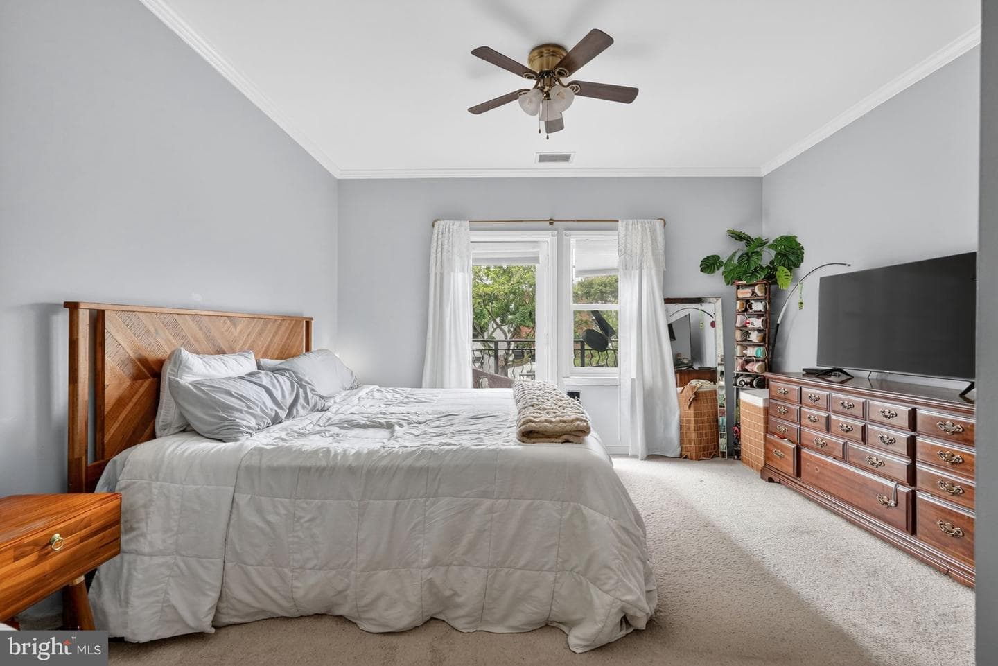 401 13th Street NE #311 photo 35