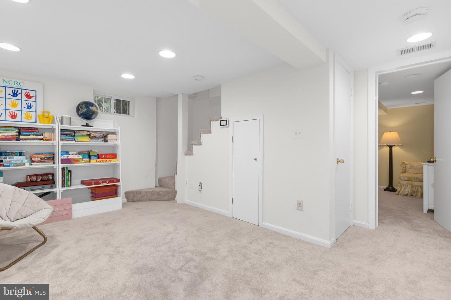 4310 Cathedral Avenue NW photo 37