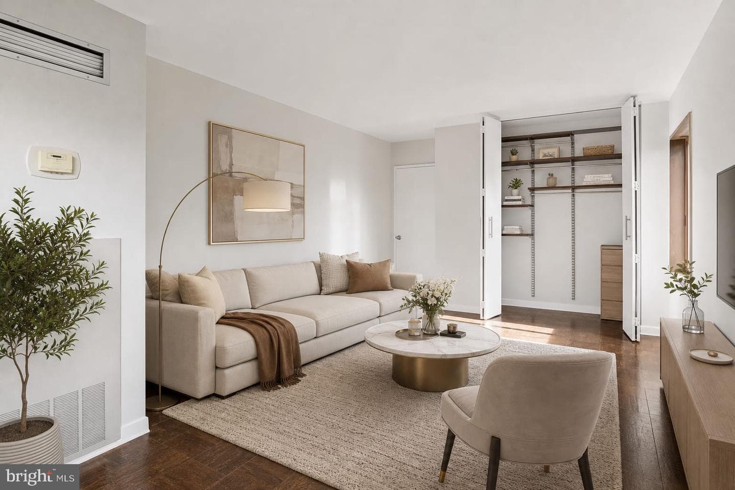 1718 P Street NW #608 photo 1