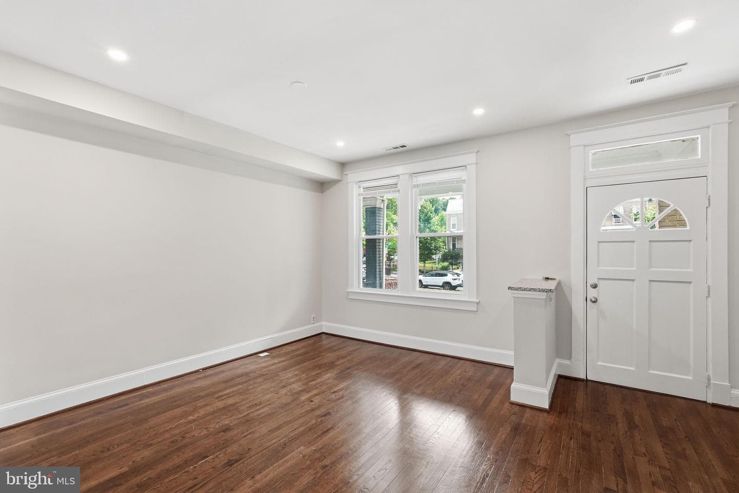 2320 North Capitol Street NW photo 3