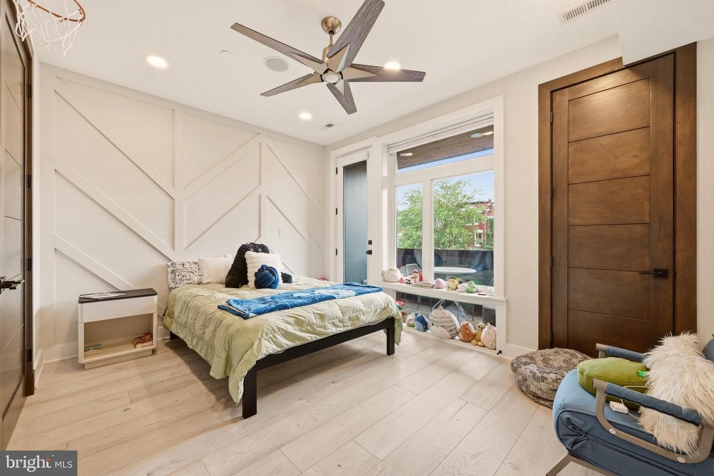 3554 13th Street NW #2 photo 16