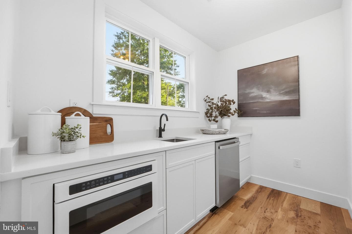 1006 Shepherd Street NE photo 10