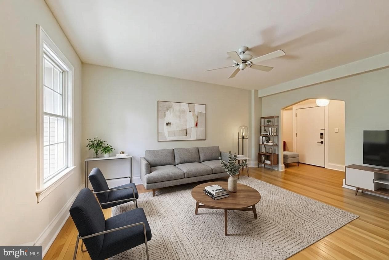5402 Connecticut Avenue NW #204 photo 10