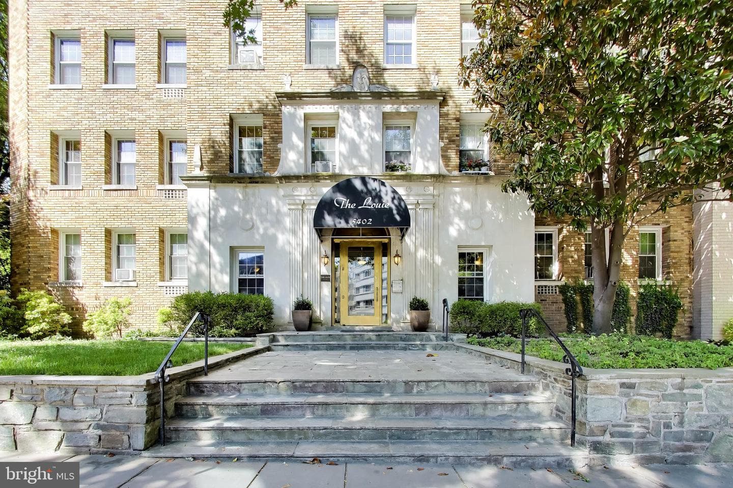 5402 Connecticut Avenue NW #204, Washington