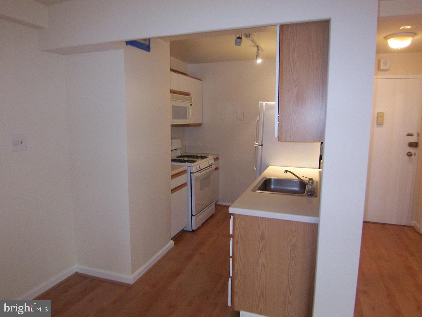 1601 18th Street NW #406 photo 9