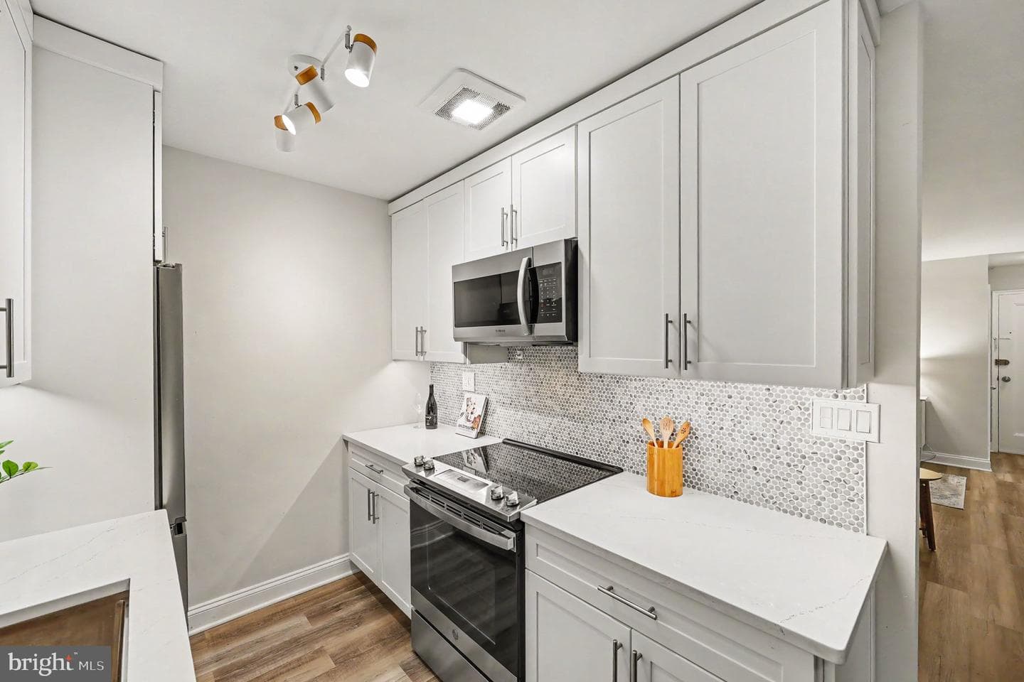 2325 42nd Street NW #220 photo 15