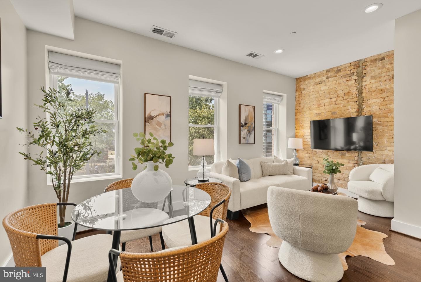 1453 Girard Street NW #3 photo 3