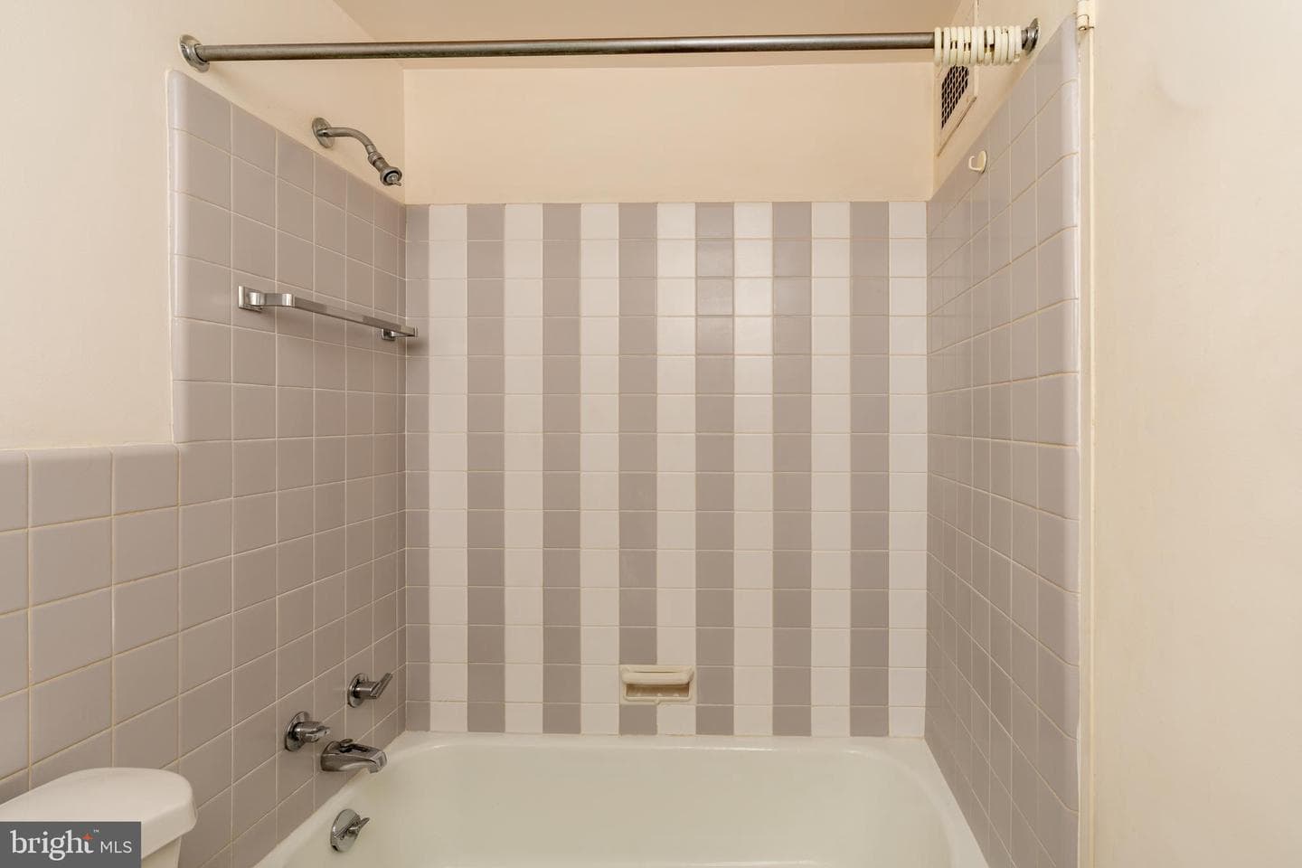 2475 Virginia Avenue NW #801/802 photo 33