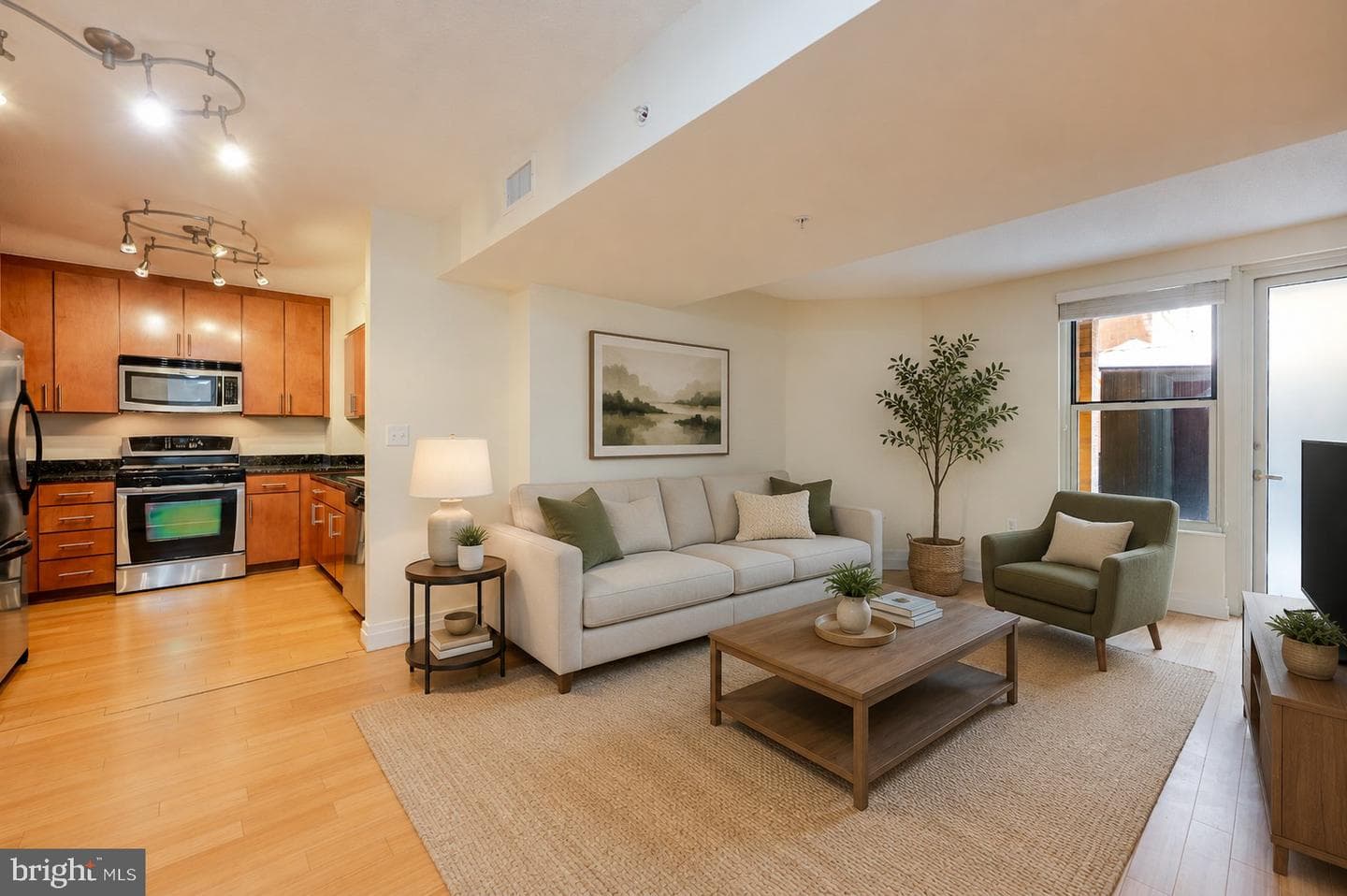 915 E Street NW #317, Washington
