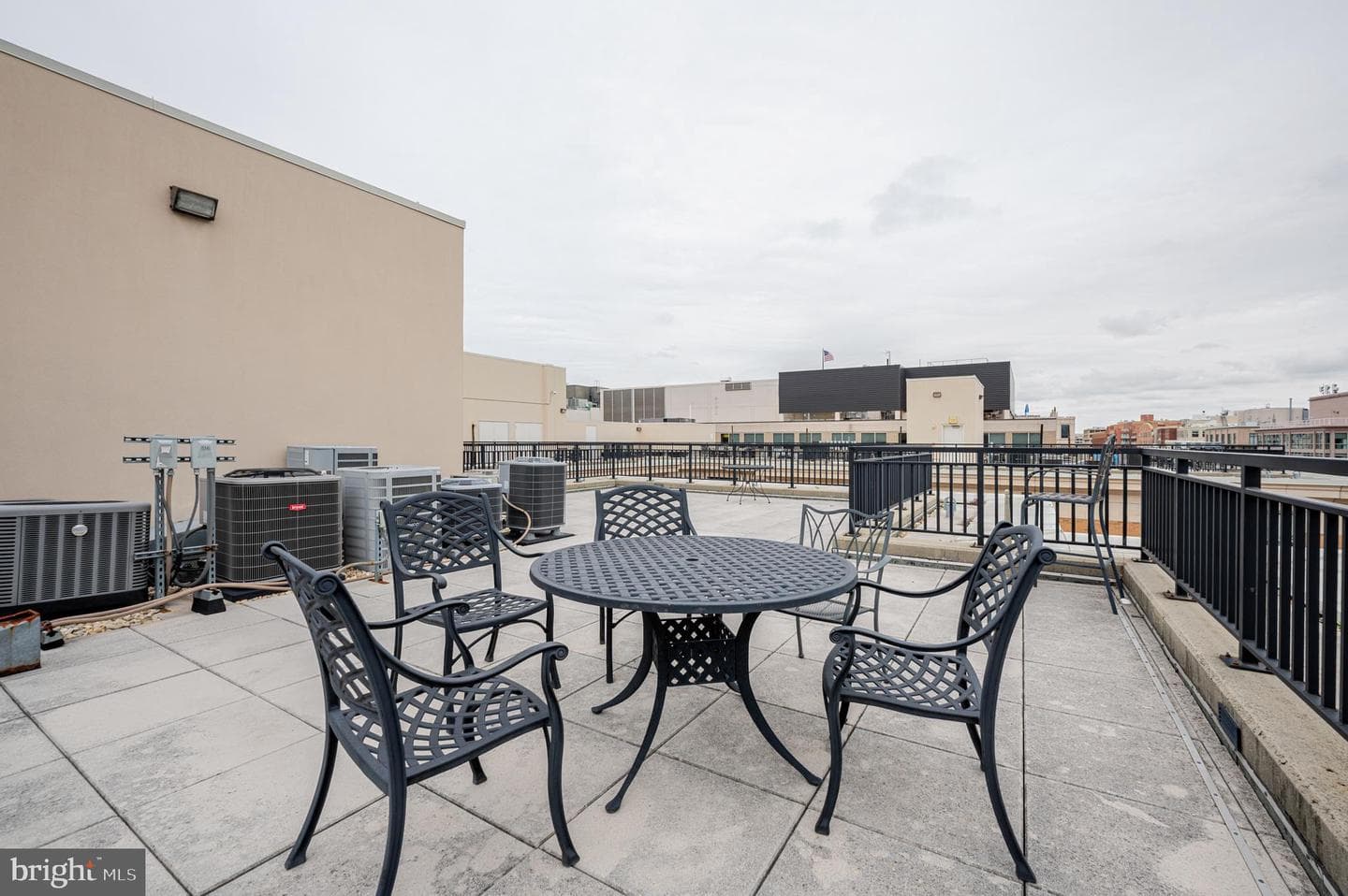 915 E Street NW #317 photo 40