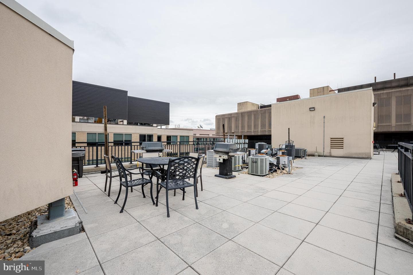 915 E Street NW #317 photo 43
