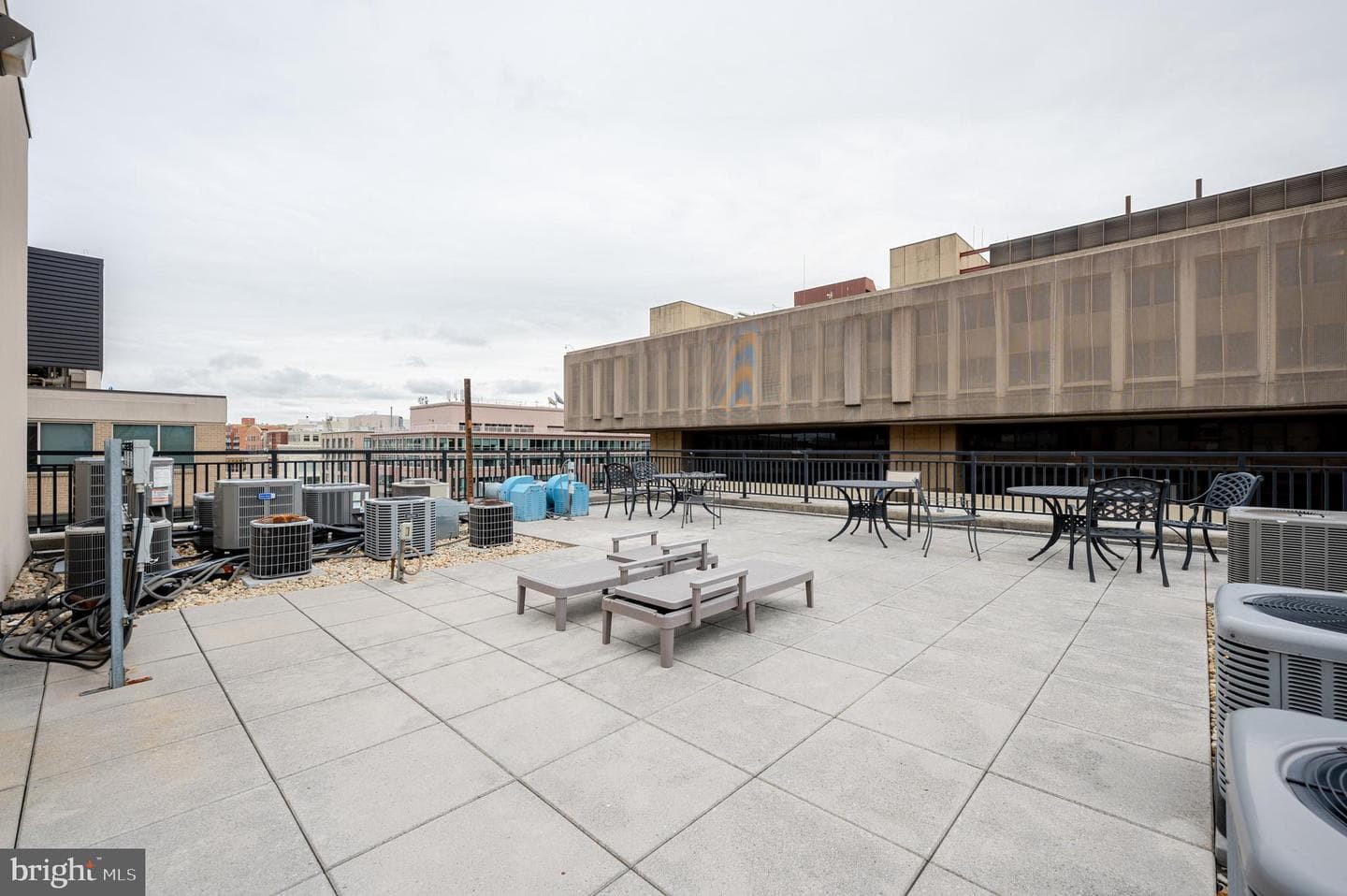 915 E Street NW #317 photo 45