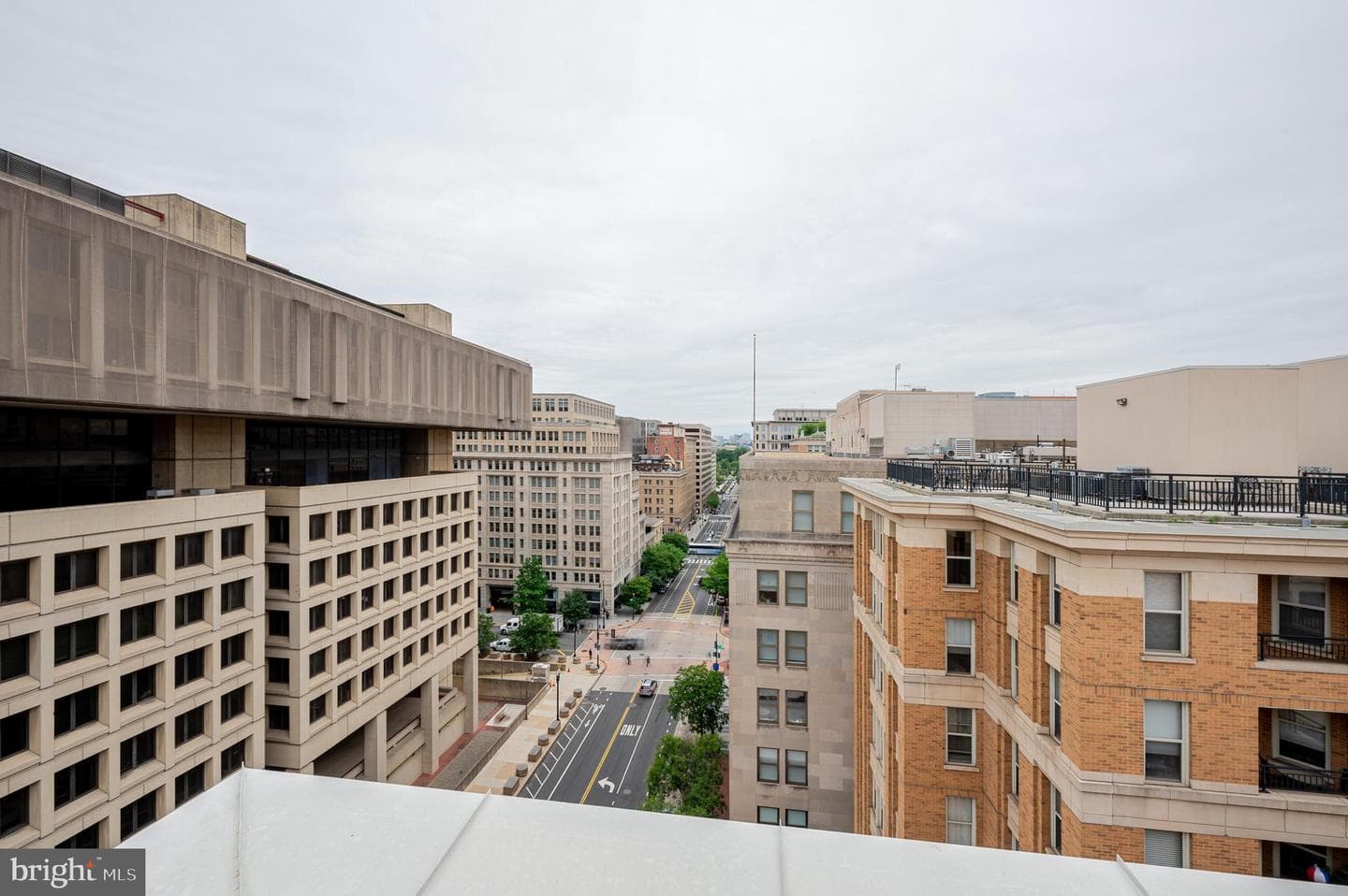 915 E Street NW #317 photo 46
