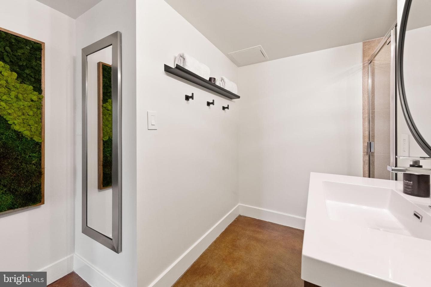 916 G Street NW #903 photo 33