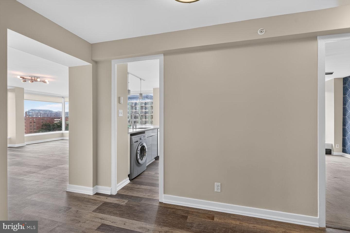 1101 3rd Street SW #713, Washington
