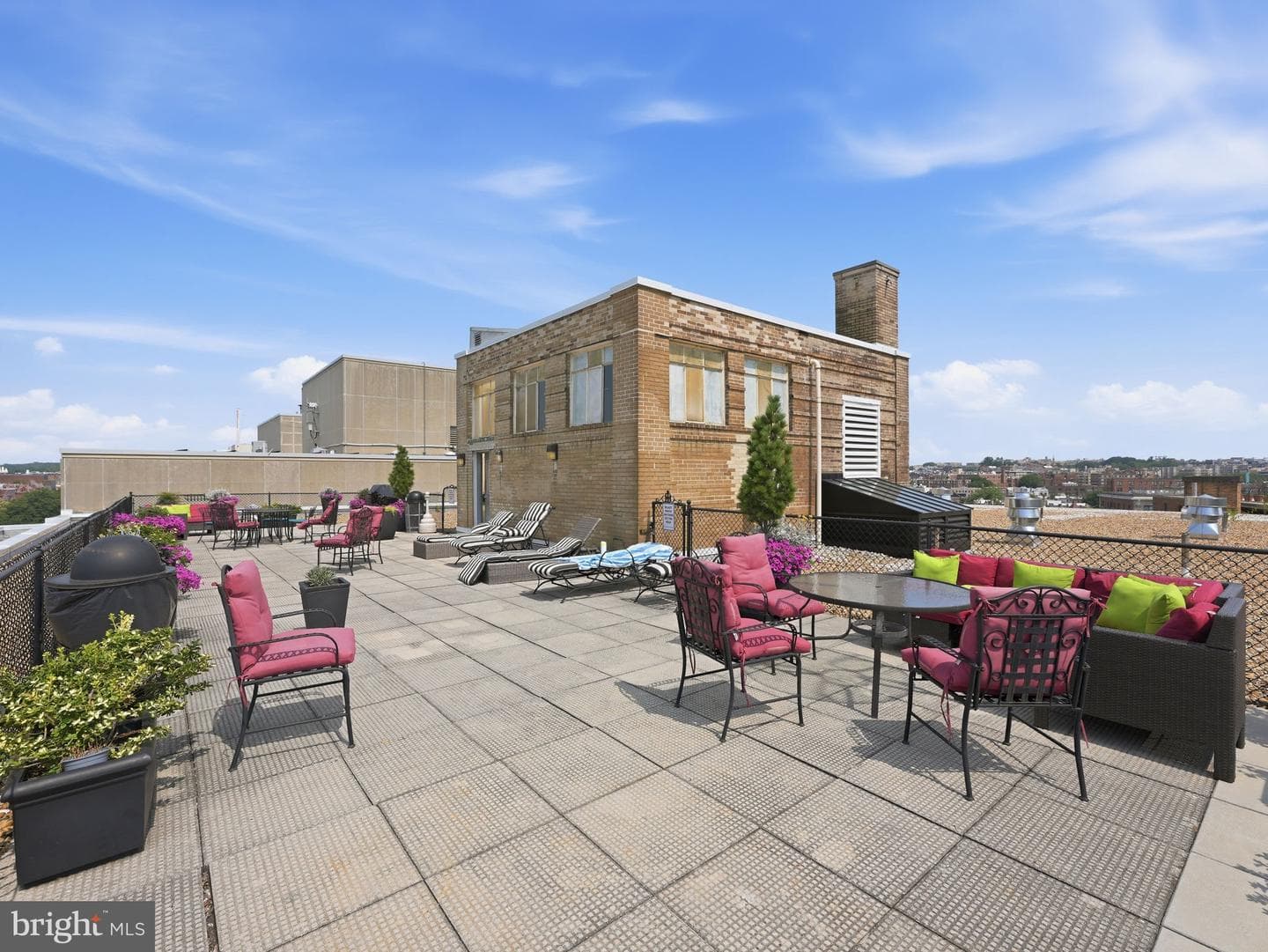 1727 Massachusetts Avenue NW #416 photo 20
