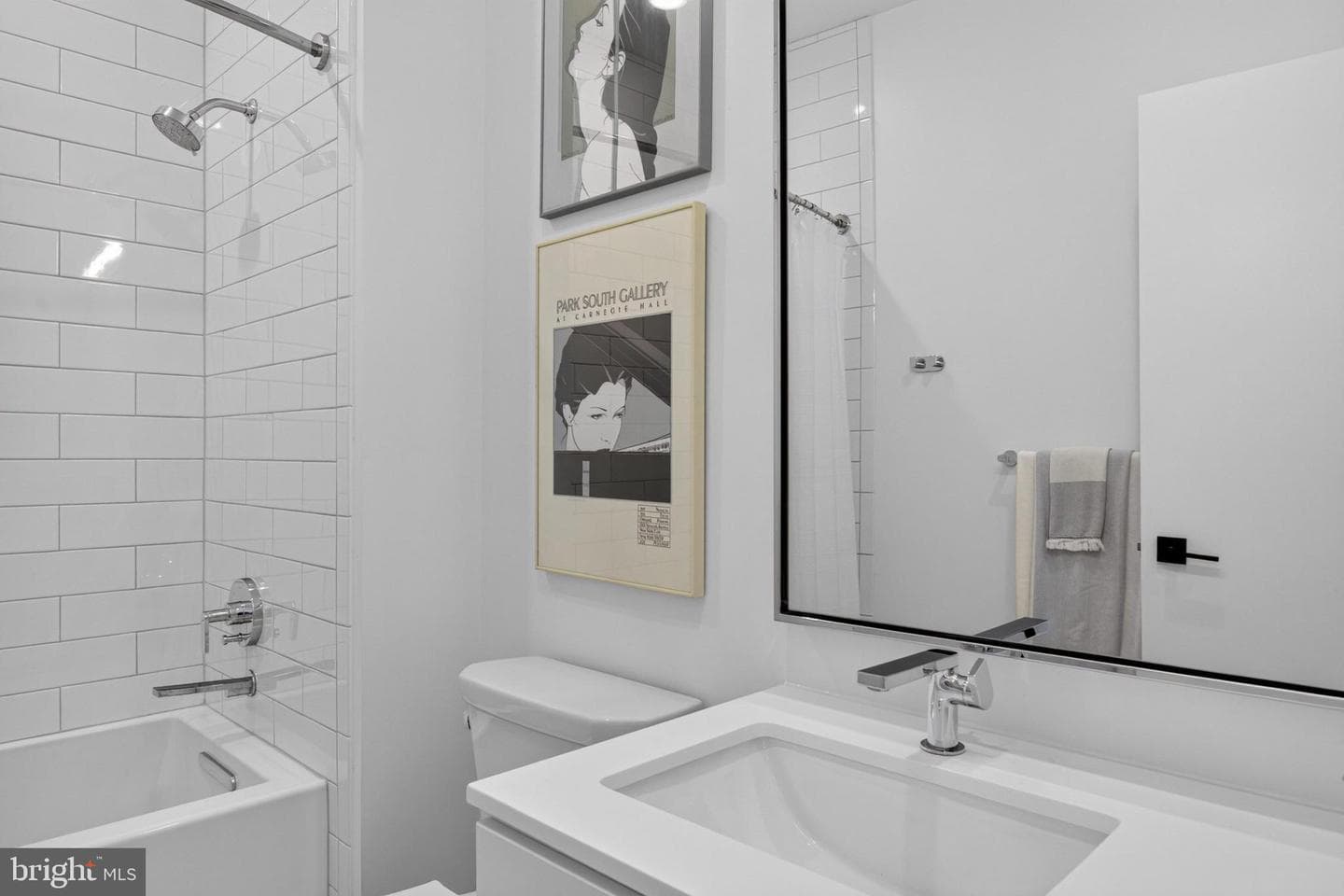 300 8th Street NE #ph502 photo 33