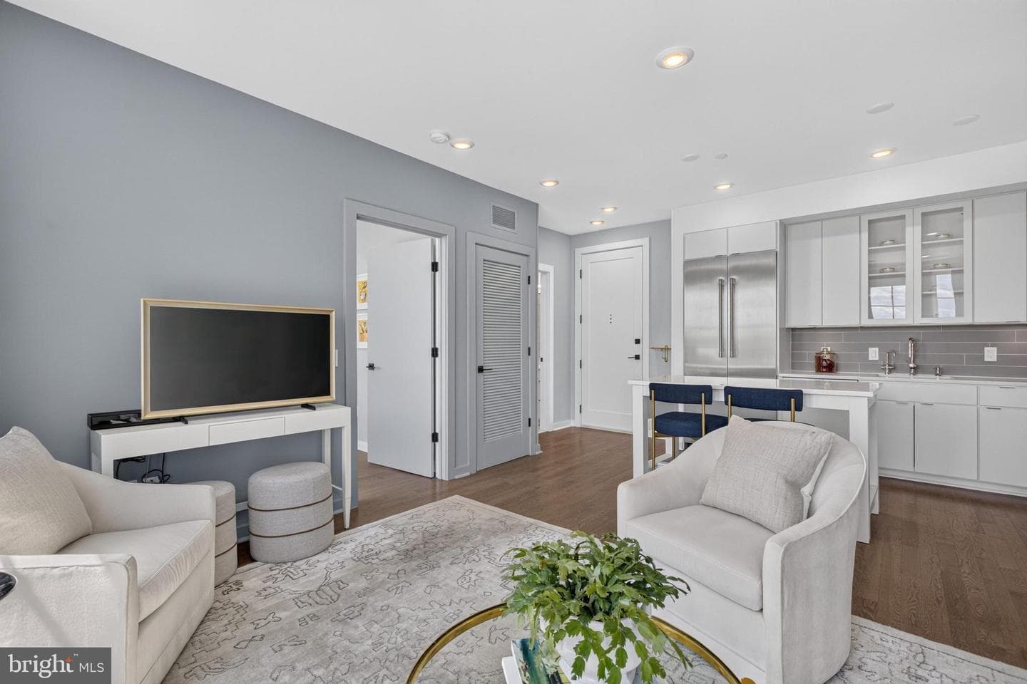 300 8th Street NE #ph502 photo 35