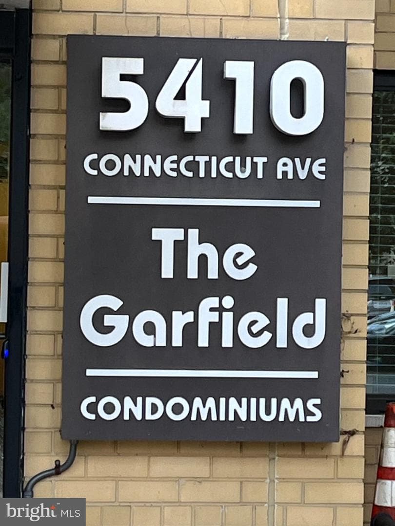 5410 Connecticut Avenue NW #309 photo 17