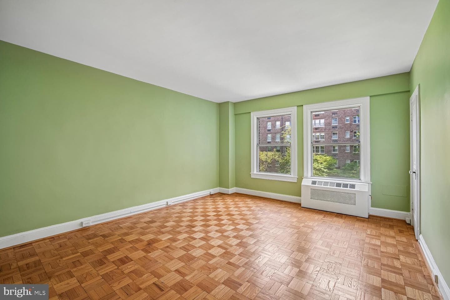 4000 Cathedral Avenue NW #142b photo 16