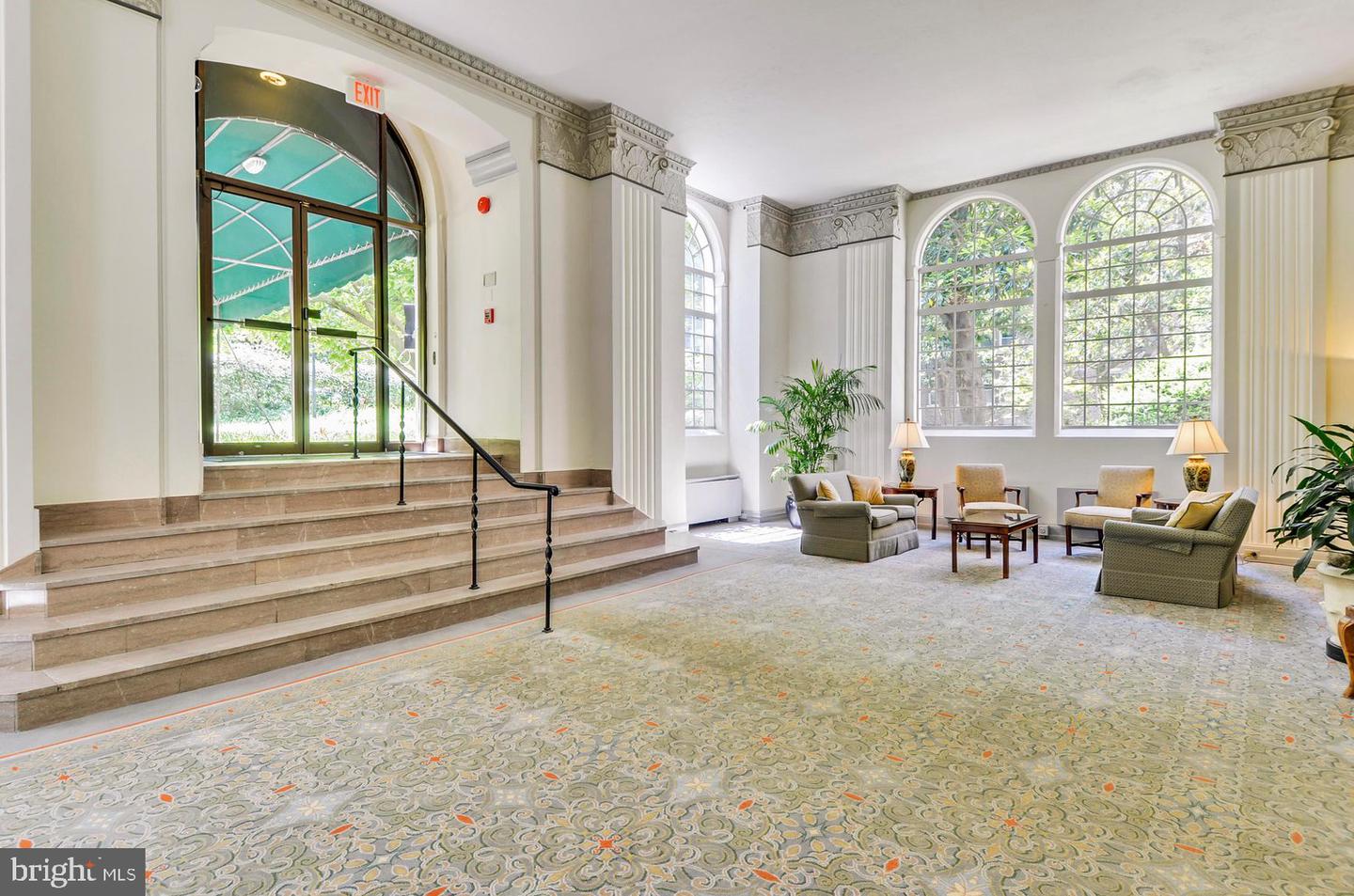 4000 Cathedral Avenue NW #142b, Washington