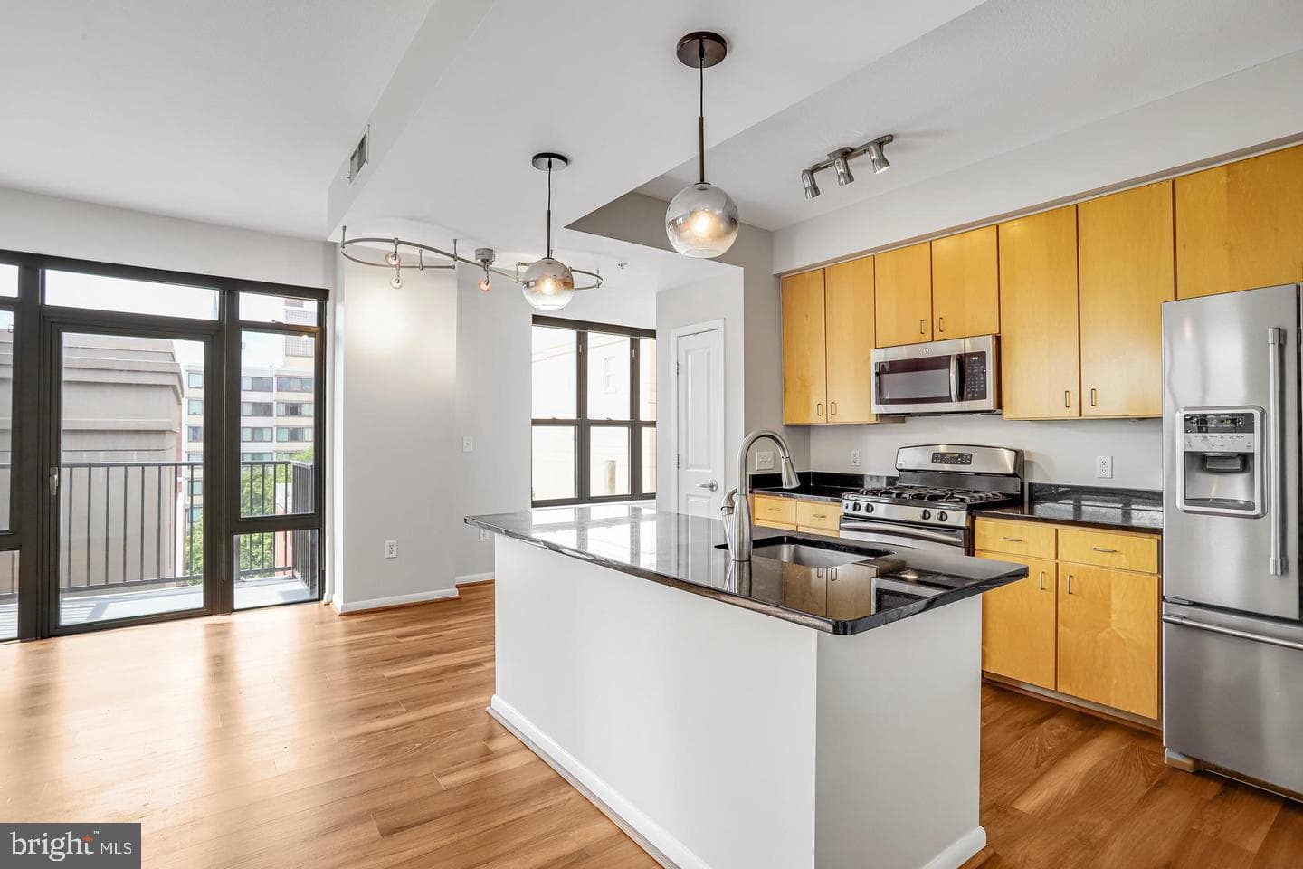 1001 L Street NW #811, Washington