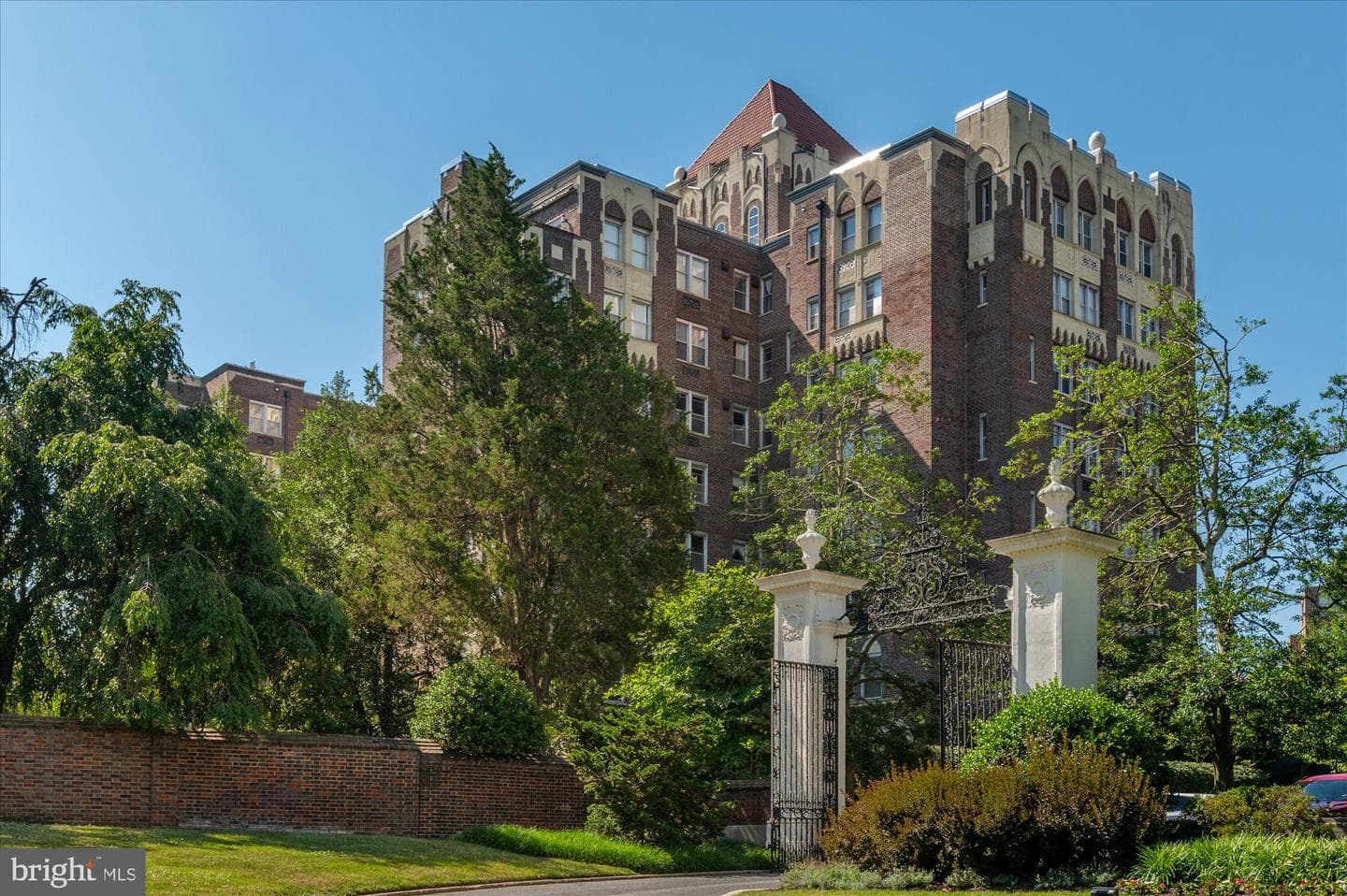 3900 Cathedral Avenue NW #609a photo 1