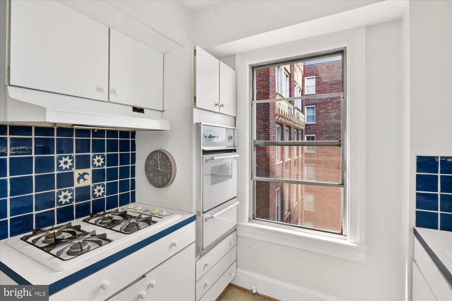3900 Cathedral Avenue NW #609a photo 38