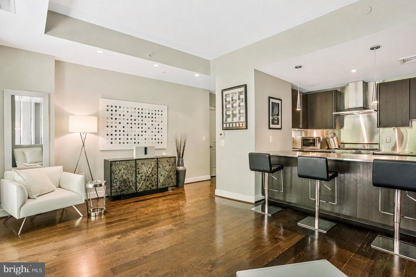 2425 L Street NW #211 photo 10
