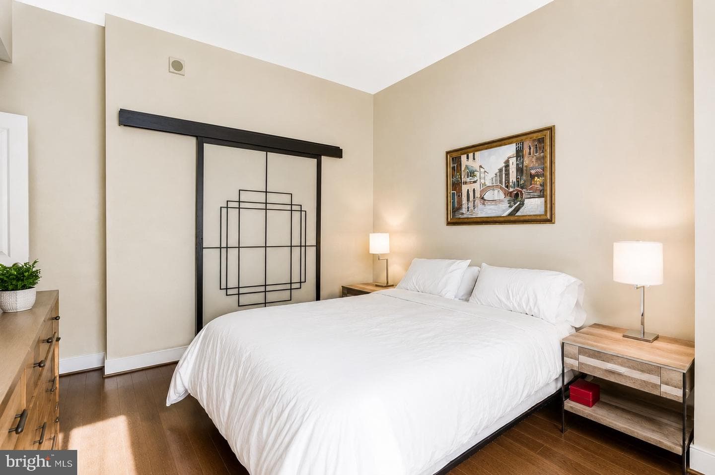 2425 L Street NW #211 photo 12