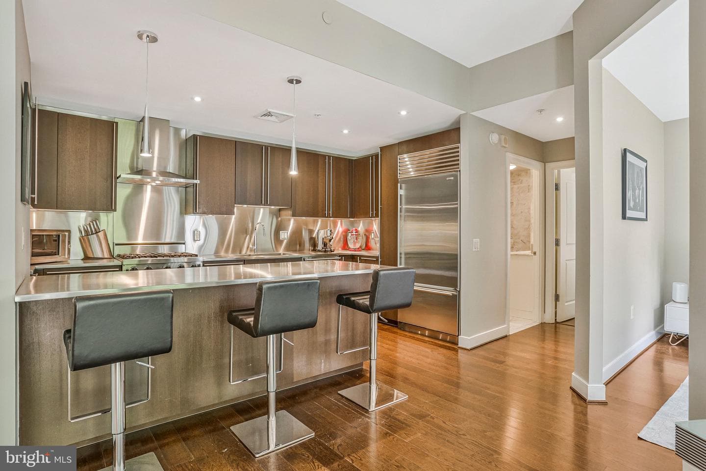 2425 L Street NW #211 photo 6