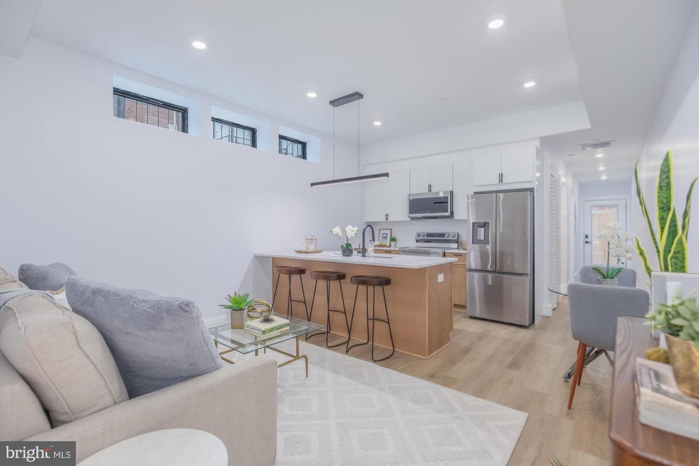 1012 17th Place NE #two, Washington