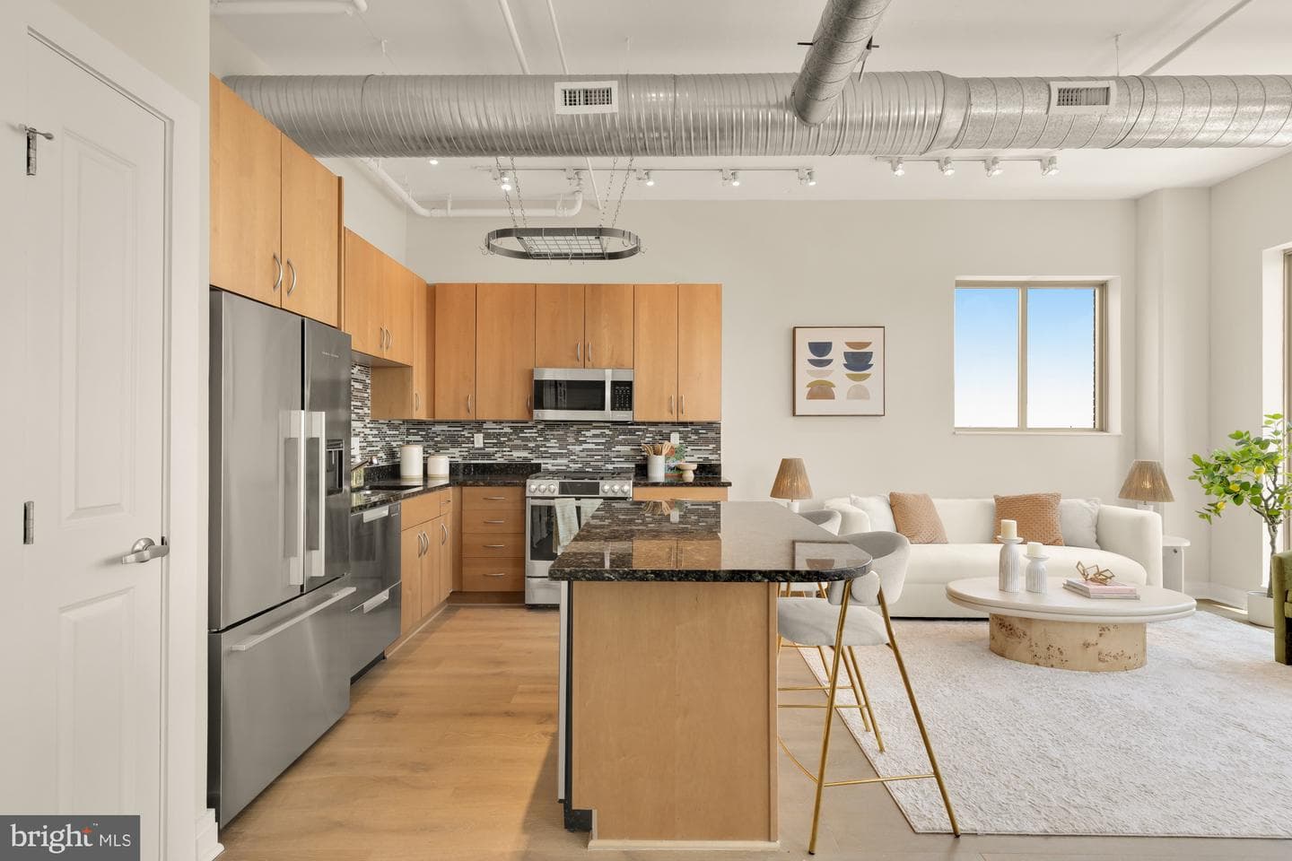 301 Massachusetts Avenue NW #1103 photo 3