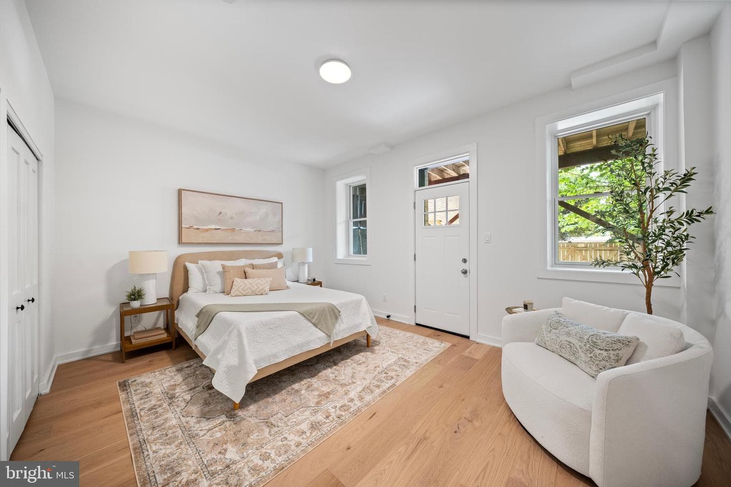 131 11th Street NE #b photo 16