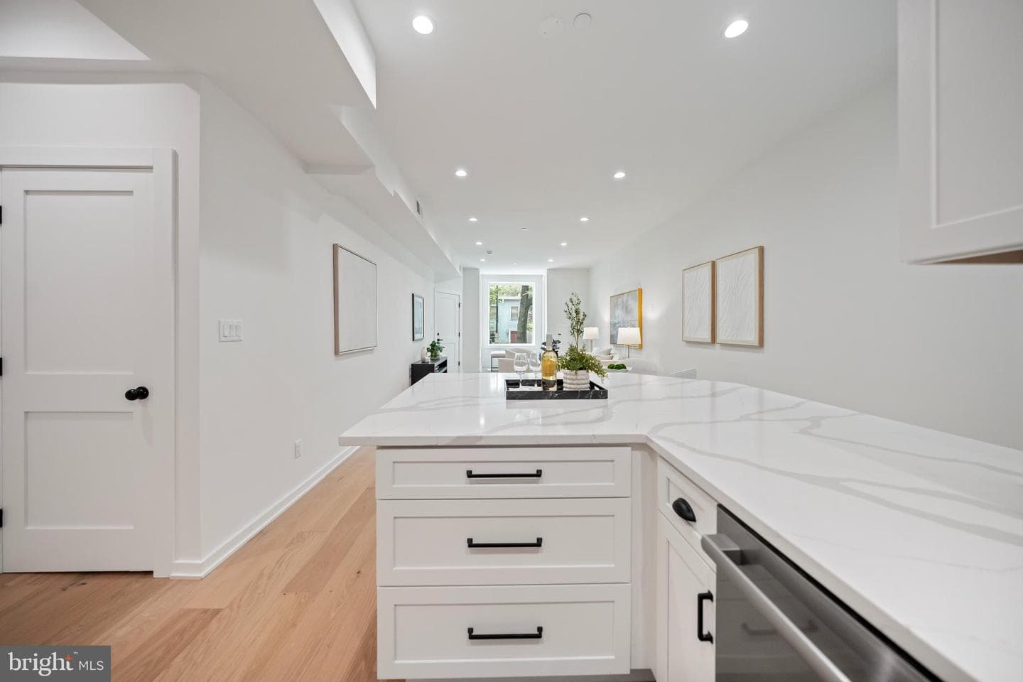 131 11th Street NE #b photo 9
