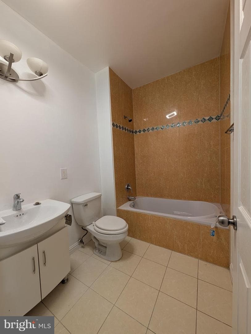 4908 Quarles Street NE photo 33