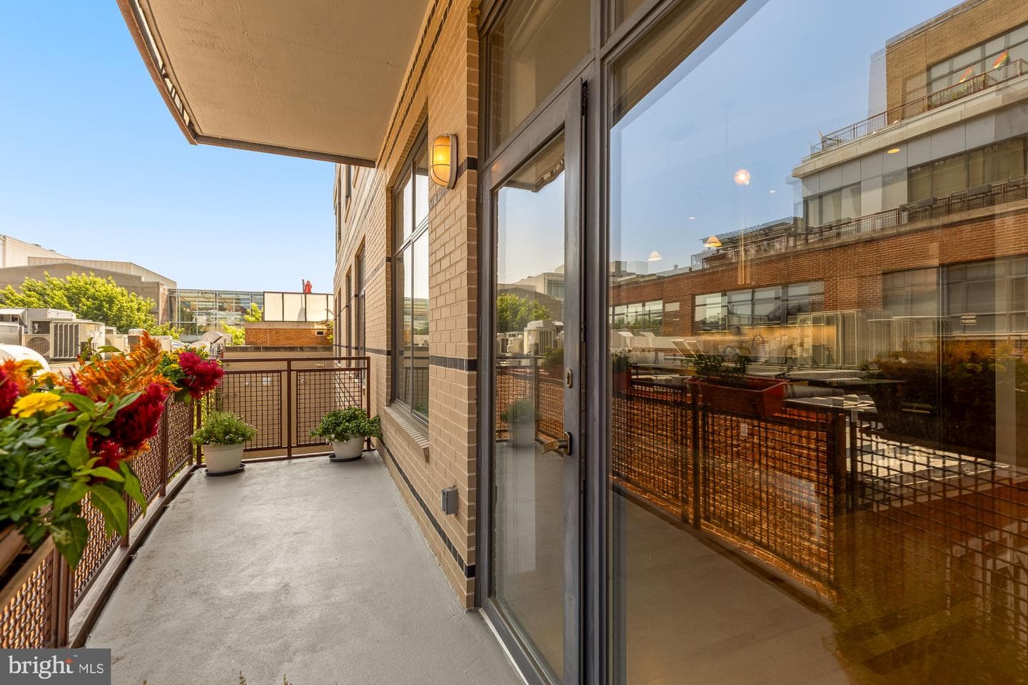 1413 P Street NW #404 photo 17