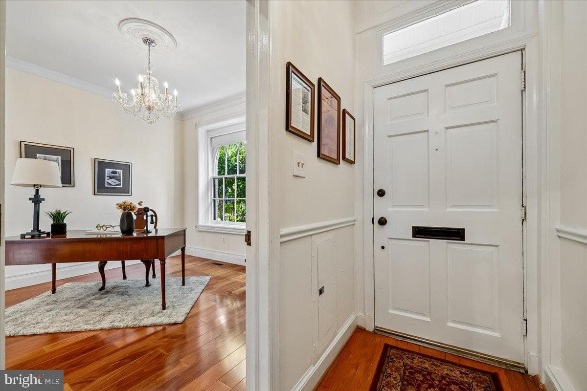 126 E Street SE, Washington
