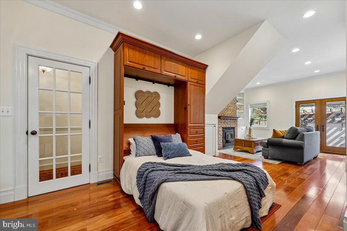 126 E Street SE photo 24