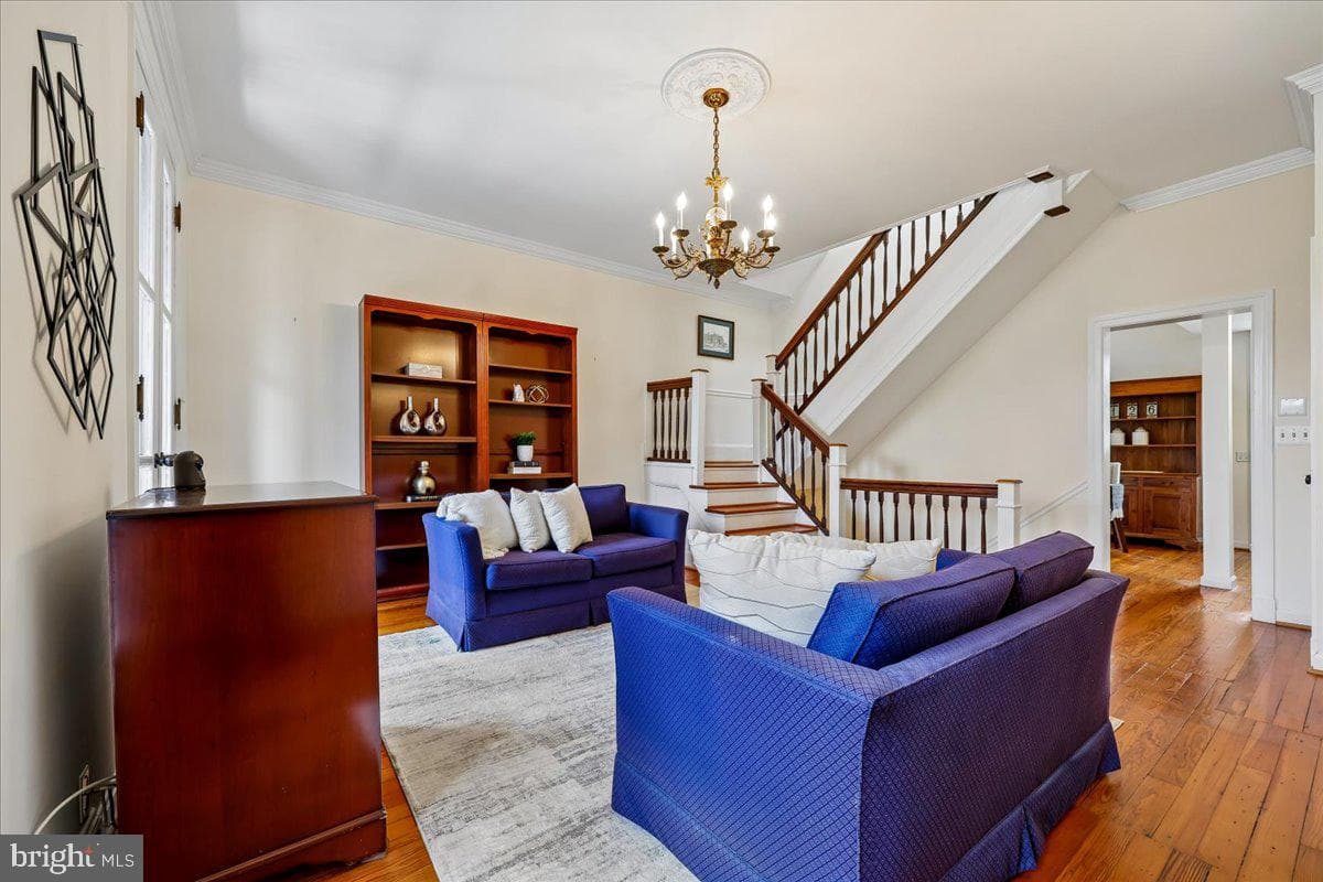 126 E Street SE photo 7