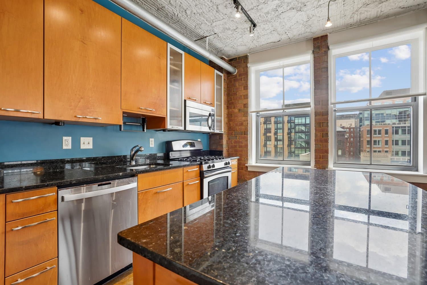 916 G Street NW #604 photo 7