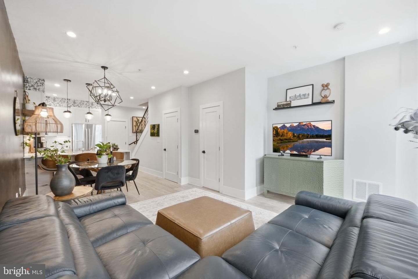 1216 I Street NE #b photo 3