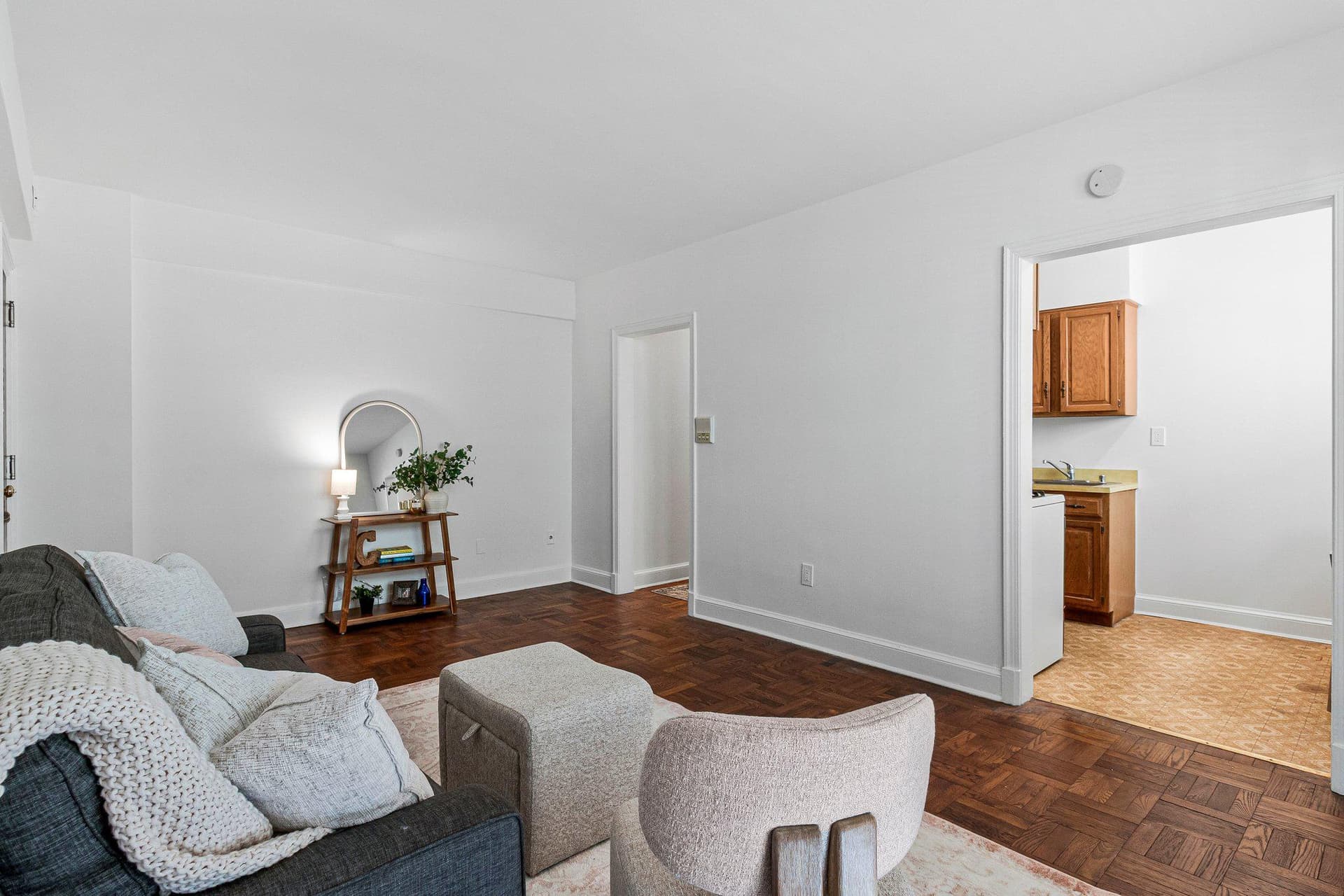 4491 NW Macarthur Boulevard NW #102 photo 7